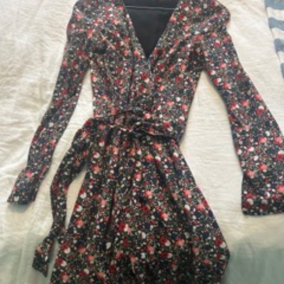 NADIA DRESS- Floral - Picture 4 of 7